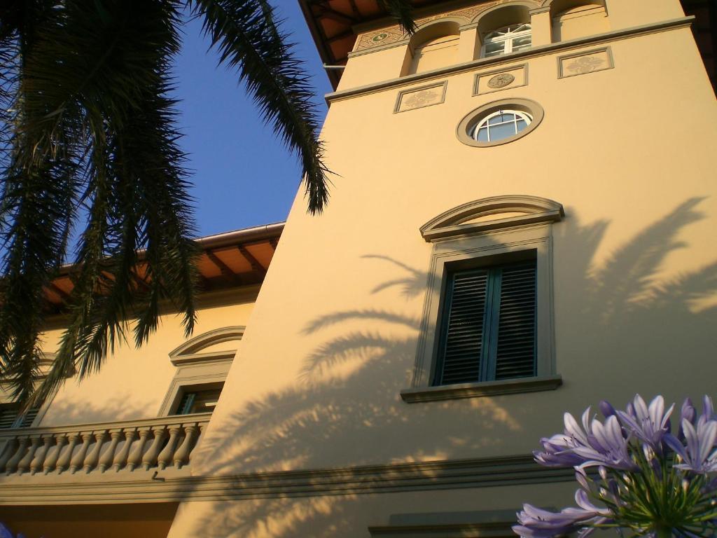 Villa Le Luci กัสตาลเญโต การ์ดุชชี ภายนอก รูปภาพ